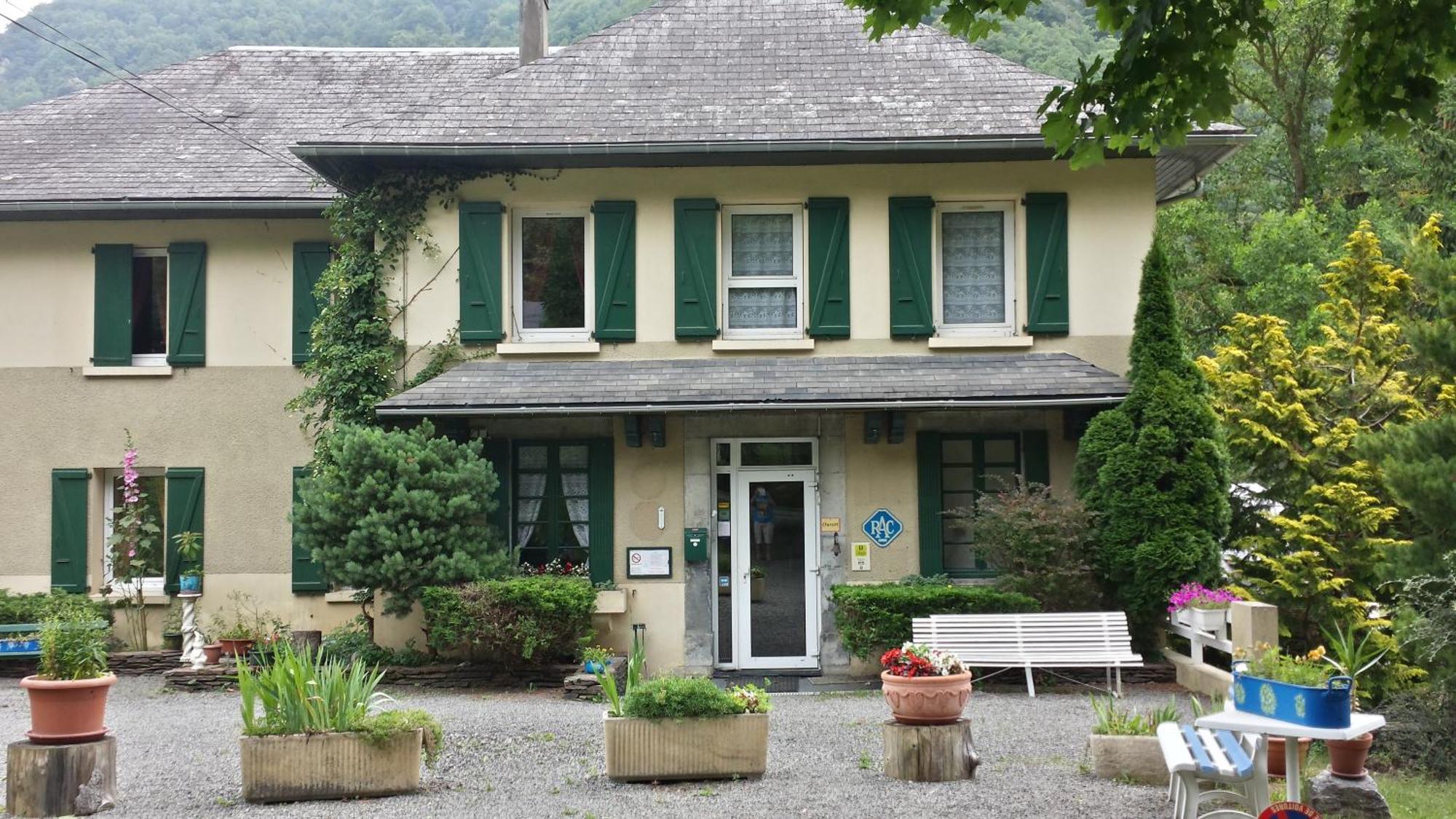 Hotel Du Val D'Aure Cadéac Eksteriør bilde