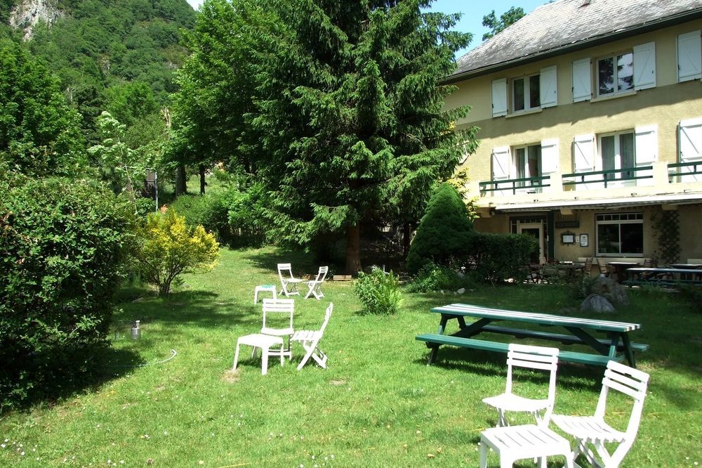 Hotel Du Val D'Aure Cadéac Eksteriør bilde